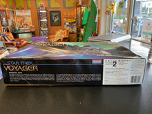 Load image into Gallery viewer, Monogram Star Trek Voyager Maquis Ship (box damage)
