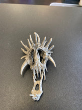 Load image into Gallery viewer, McFarlane Toys Spawn Exo-Skeleton (arm attacher broken)

