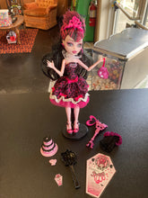 Load image into Gallery viewer, MATTEL Monster High 2011 Sweet 1600 Draculaura Doll PREOWNED
