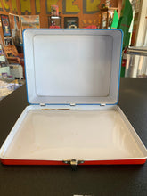Load image into Gallery viewer, Thomas &amp; Friends Metal Lunch Box

