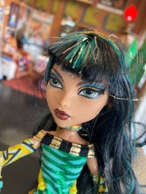 Load image into Gallery viewer, MATTEL Monster High 2011 School’s Out Cleo DeNile Doll PREOWNED
