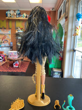 Load image into Gallery viewer, MATTEL Monster High 2010 ORIGINAL Cleo DeNile Doll PREOWNED
