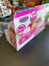Load image into Gallery viewer, Shopkins Happy Places Berry Fun Convertible Playset Sealed

