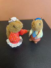 Load image into Gallery viewer, Fisher Price Woodsy Squirrel Family Preowned Missing Characters
