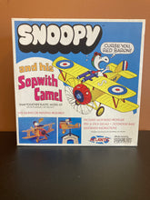 Load image into Gallery viewer, Snoopy And His Sopwith Camel Snap Together Plastic Model Kit Preowned Broken Machine Gun
