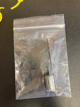Load image into Gallery viewer, Snoopy And His Sopwith Camel Snap Together Plastic Model Kit Preowned Broken Machine Gun
