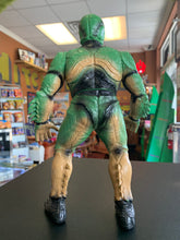 Load image into Gallery viewer, BANDAI 1992 Kamen Rider Retsuden Shin Kamen Rider (No Antennas)
