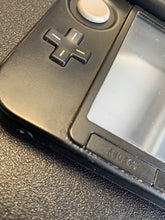 Load image into Gallery viewer, NINTENDO 3DS XL Pokémon X and Y Red US Version
