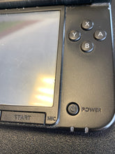 Load image into Gallery viewer, NINTENDO 3DS XL Pokémon X and Y Red US Version
