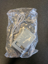 Load image into Gallery viewer, NINTENDO DSi Pokémon Black Edition
