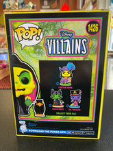 Load image into Gallery viewer, FUNKO POP DISNEY VILLAINS Disguised Evil Queen With Raven 1426 Box Lunch Exclusive
