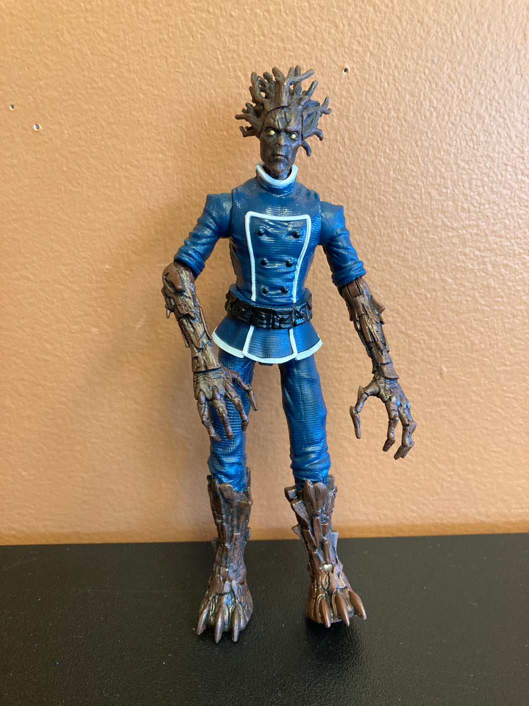 Hasbro Marvel Universe Guardians Of The Galaxy Groot Preowned Figure