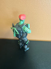 Load image into Gallery viewer, G.I. Joe Classified Series Wayne “Beach Head” Sneeden Preowned Figure

