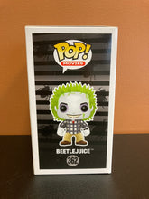 Load image into Gallery viewer, FUNKO POP Beetlejuice 362 HotTopic Limited Edition Exclusive New In Box
