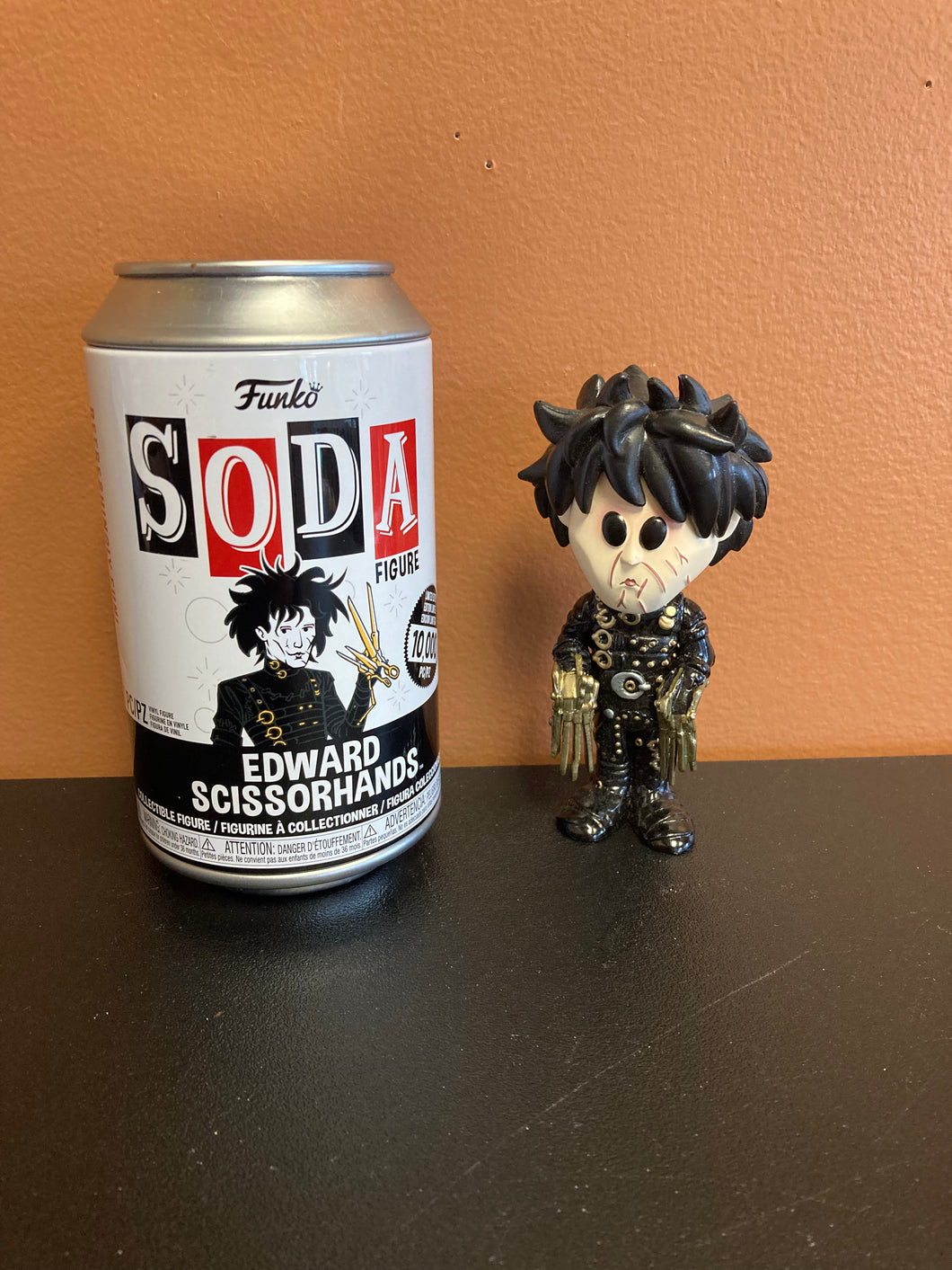 FUNKO SODA Edward Scissorhands Open Figure Missing Character Chip