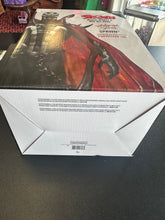 Load image into Gallery viewer, McFarlane Toys Spawn Black, White, &amp; Red All Over Autograph Series Puppeteer Lee 1:10 Scale Statue
