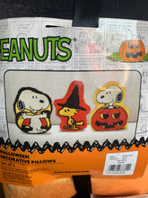Load image into Gallery viewer, Peanuts Halloween Decorative Pillows Set of 3
