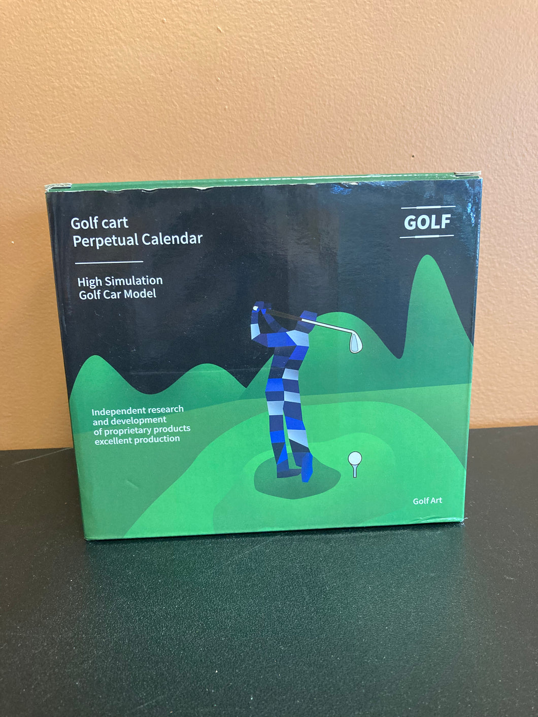 Golf Art High Simulation Green Golf Car Model New In Box