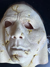 Load image into Gallery viewer, TRICK OR TREAT STUDIOS ROB ZOMBIE HALLOWEEN MICHAEL MYERS MASK
