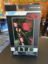 Load image into Gallery viewer, MCFARLANE TOYS DC Multiverse Catwoman Gold Label Collection Action Figure
