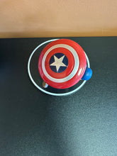 Load image into Gallery viewer, Avcnoers Hero Allia VCF Captain America Crouching Statue Preowned
