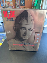 Load image into Gallery viewer, Kenner G.I. Joe Classic Collection 12” General Omar N. Bradley
