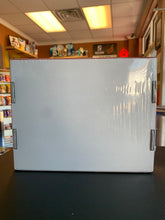 Load image into Gallery viewer, ONE MAN RIET A Nightmare On The 13th 1000 Piece Interlocking Picture Puzzle
