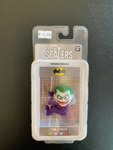 Load image into Gallery viewer, NECA SCALERS The Joker
