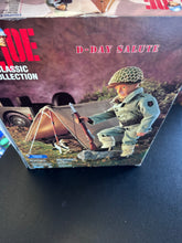 Load image into Gallery viewer, Kenner G.I. Joe Classic Collection 12” D-Day Salute

