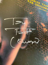 Load image into Gallery viewer, CANDYMAN Farewell To The Flesh Laserdisc AUTOGRAPHED Deluxe Wide Screen Version
