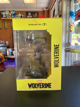Load image into Gallery viewer, MCFARLANE TOYS Marvel Wolverine Gold Label Collection Statue Figure
