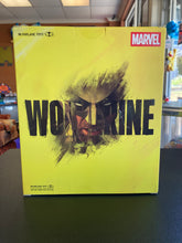 Load image into Gallery viewer, MCFARLANE TOYS Marvel Wolverine Gold Label Collection Statue Figure
