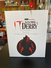 Load image into Gallery viewer, HEAD KNOCKERS IT Welcome To Derry Blood Pennywise
