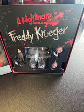 Load image into Gallery viewer, Sideshow Sixth Scale Nightmare Freddy Krueger Sixth Scale Figure
