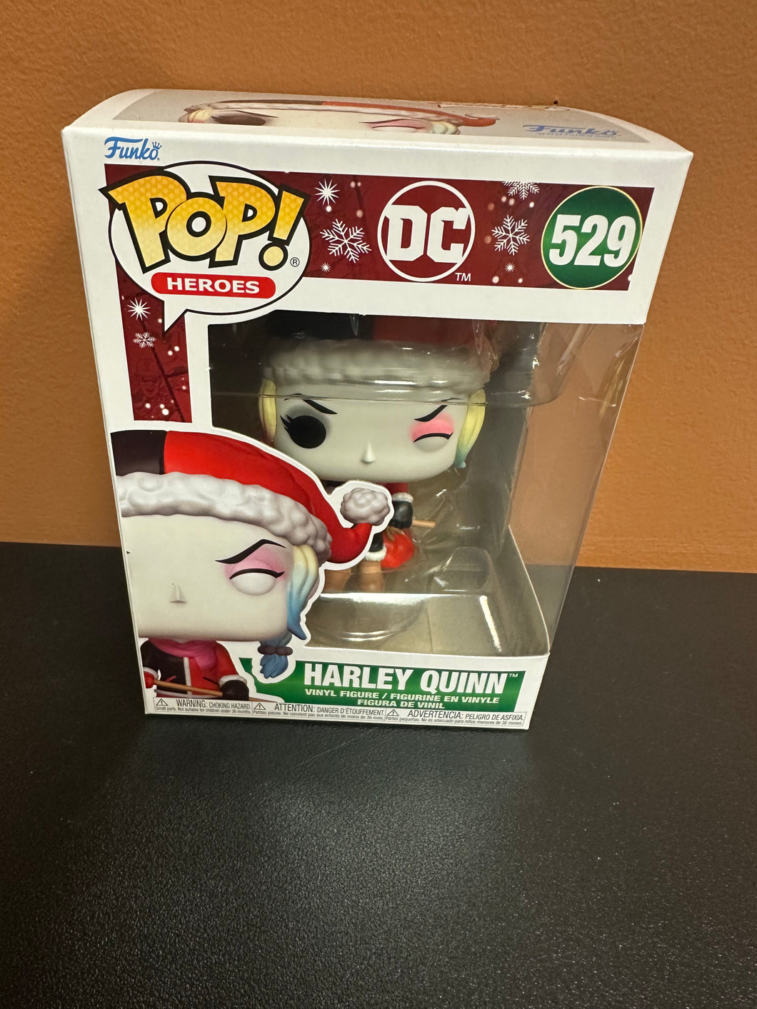 FUNKO POP HEROES DC HOLIDAY HARLEY QUINN 529
