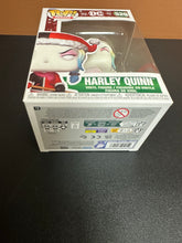 Load image into Gallery viewer, FUNKO POP HEROES DC HOLIDAY HARLEY QUINN 529
