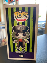 Load image into Gallery viewer, FUNKO POP Beetlejuice 605
