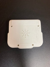 Load image into Gallery viewer, TIGER ELECTRONIC Mega Man 3 LCD Video Game
