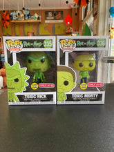 Load image into Gallery viewer, FUNKO POP Toxic Rick 335 And Morty 336 Set Of 2 Pops
