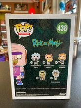 Load image into Gallery viewer, FUNKO POP Rick And Morty Gearhead 438 Convention Exclusive
