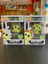 Load image into Gallery viewer, FUNKO POP Alien Rick 337 And Morty 338 Set Of 2 Pops
