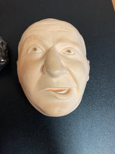 Load image into Gallery viewer, The Three Stooges Chalk Ware Heads Preowned
