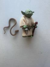 Load image into Gallery viewer, Kenner Star Wars 1980 Yoda with PAC-MAN Eyes Complete Preowned Figure
