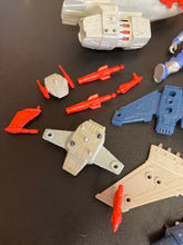 Load image into Gallery viewer, Kenner Centurions ACE MCCLOUD Figure Incomplete
