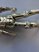 Load image into Gallery viewer, Kenner Star Wars 1977 C3-PO Preowned Figure
