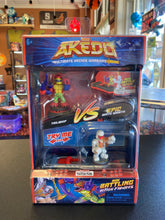 Load image into Gallery viewer, AKĒDO Ultimate Arcade Warriors TailWhip VS Epic White Wraith Mini Action Figures
