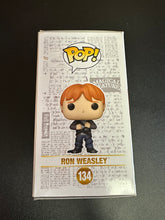 Load image into Gallery viewer, FUNKO POP HARRY POTTER RON WEASLEY 134 BOX DMG
