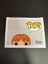 Load image into Gallery viewer, FUNKO POP HARRY POTTER RON WEASLEY 134 BOX DMG
