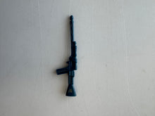 Load image into Gallery viewer, Kenner Star Wars 1980 DLT-20A or IG-88 Bounty Hunter Weapon Preowned
