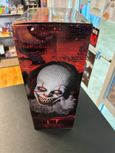 Load image into Gallery viewer, MEZCO MDS MEGA IT PENNYWISE TALKING FIGURE
